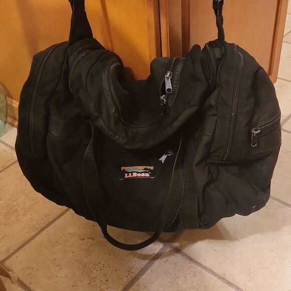 L.L. Bean Vintage Black 20" Duffel Bag - Picture 1 of 14